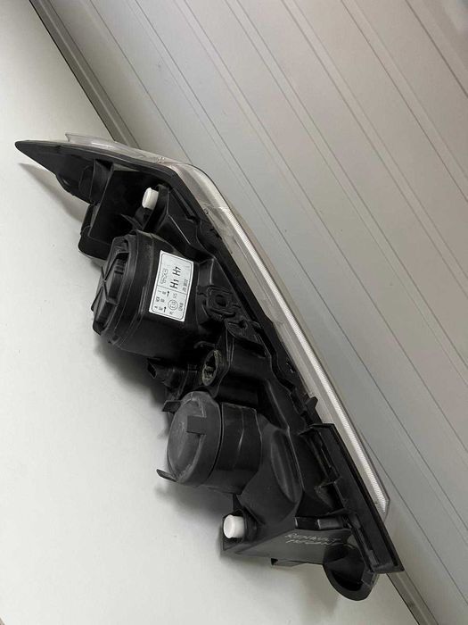 Far stanga Renault Megane 2 2006 2009