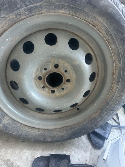 Диск 14 размер 2 штук 7000