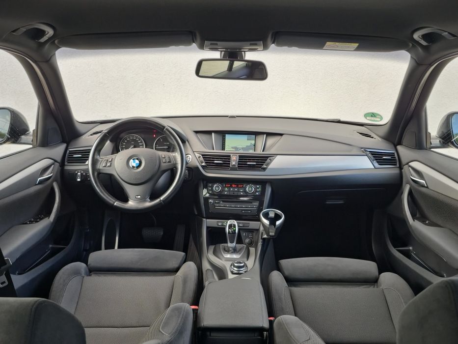 BMW X1[E84]-XDrive Facelift ~M-Paket~ 2.0D-184CP Navi/Bi-Xenon/AUTOMAT