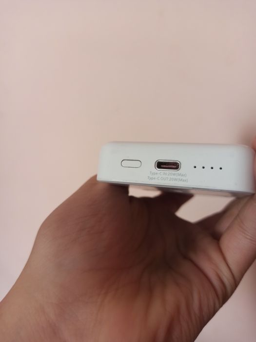 Магнитная зарядка для Айфона