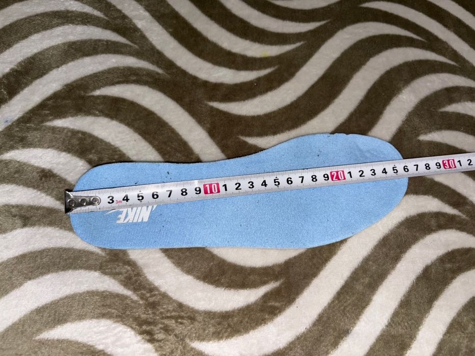 Sneakers Jordan Retro 4 off white nr 40