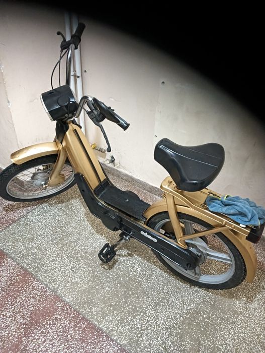 Fac schimb piagio cu motor electric