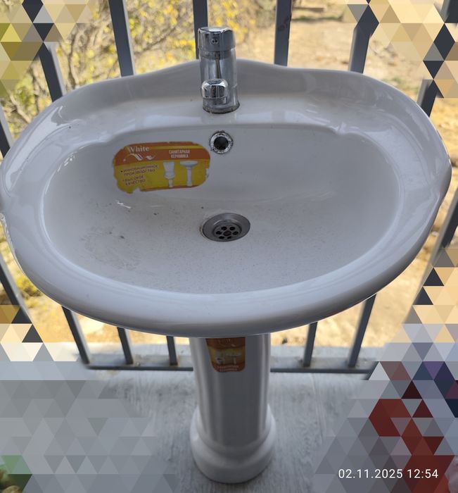 Продам раковину маленькую