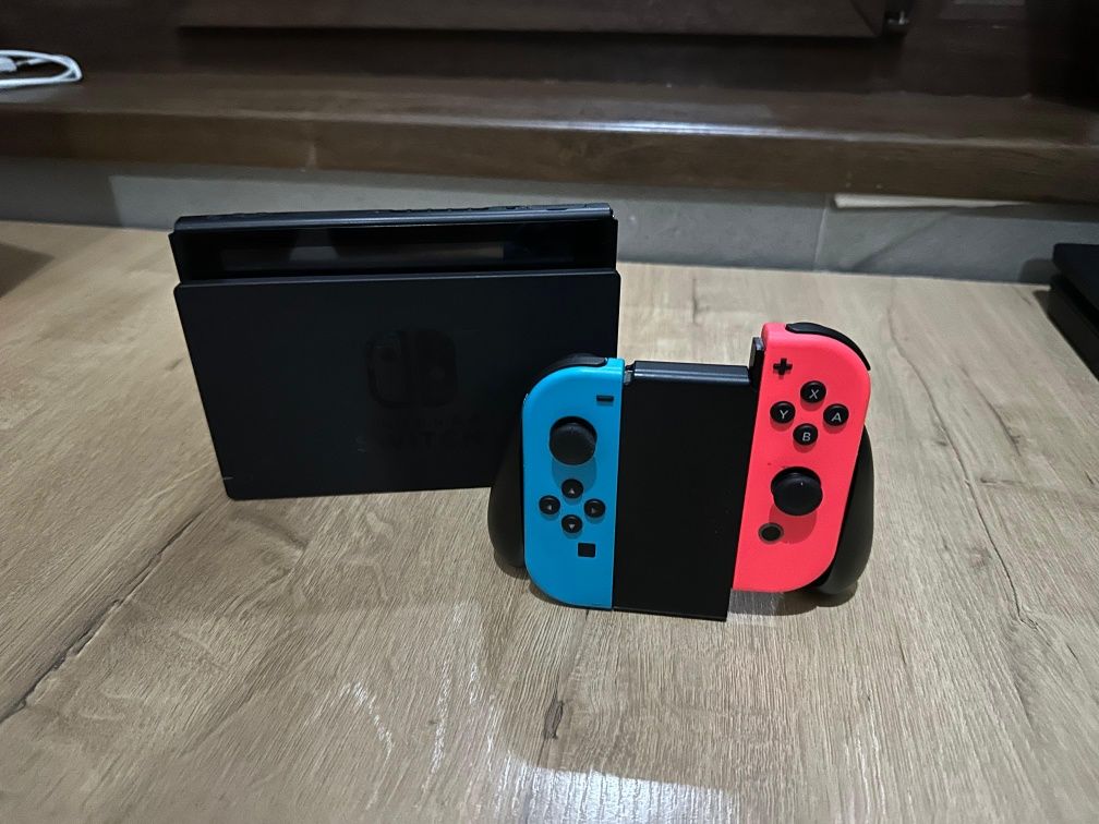 Nintendo  Switch