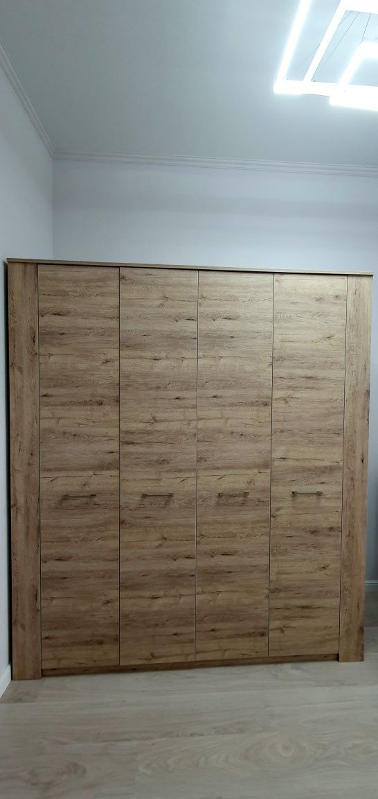 Распашной шкаф MySTAR Вирджиния 1820, 187.4x213х59 см, бежевый