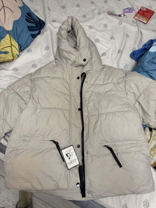 Новая куртка продается