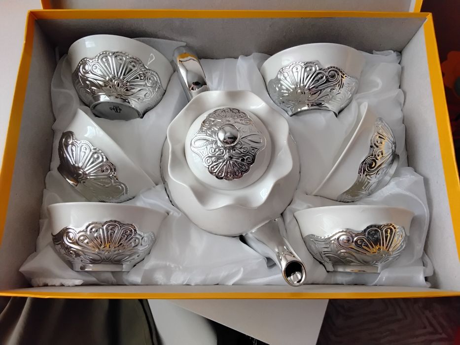 Чайный сервис на 6 персон