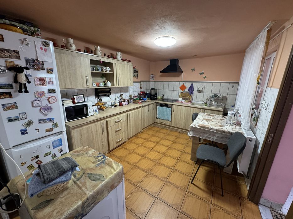 Casa individuala in Caransebes | 200 mp utili | Teren 2800 mp | Altex