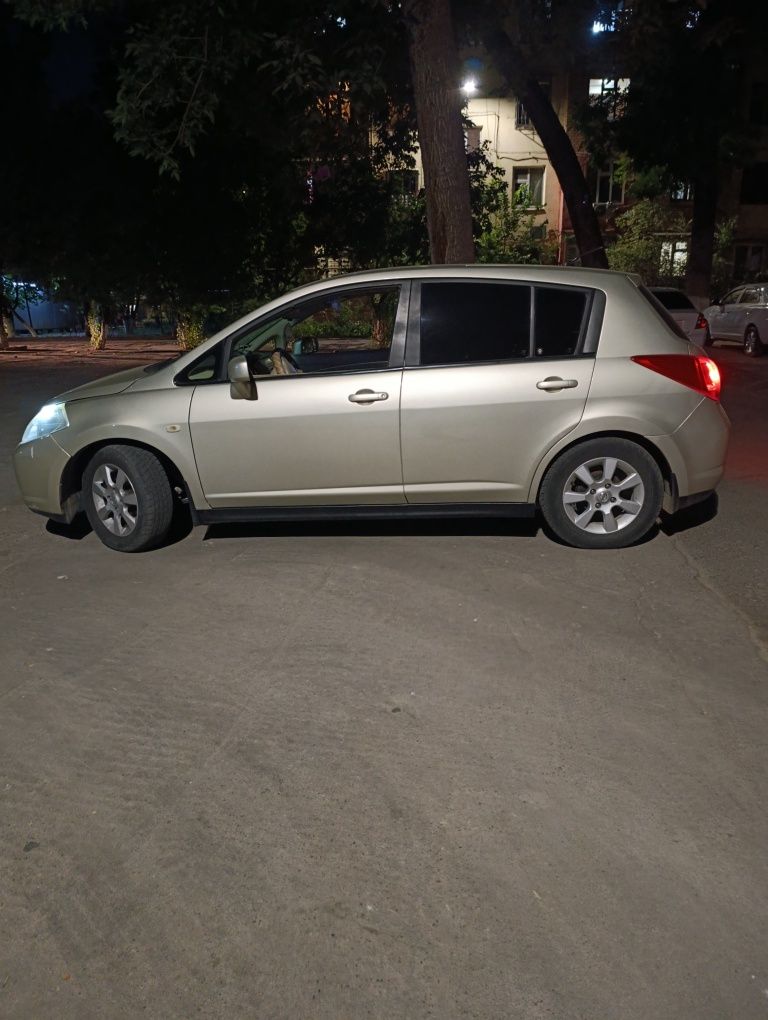 Nissan tiida 2008 yil
