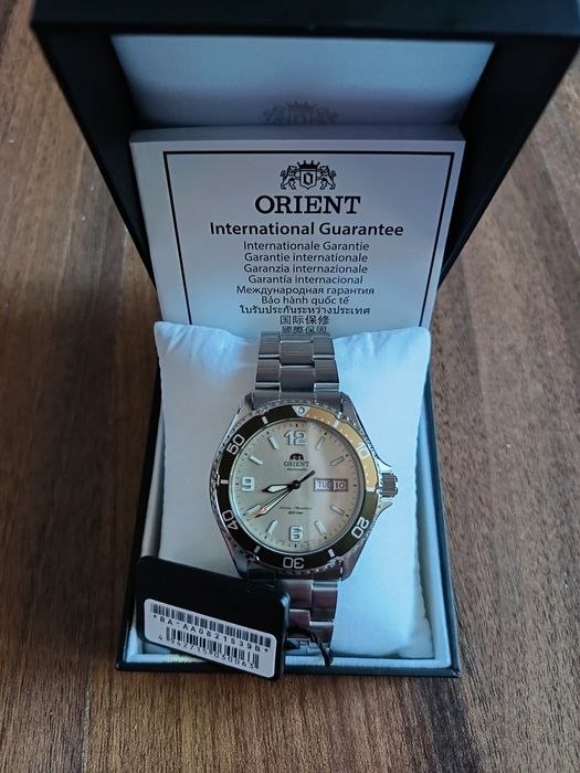 Orient Mako III Kamasu RA-AA0821S39B, culoare IVORIU; ORIGINAL.