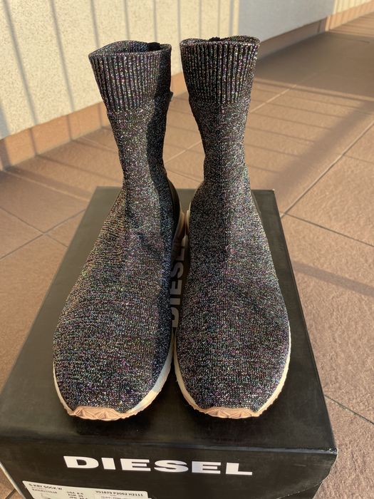 Pantofi sport slip-on tip soseta cu insertii din fire metalice