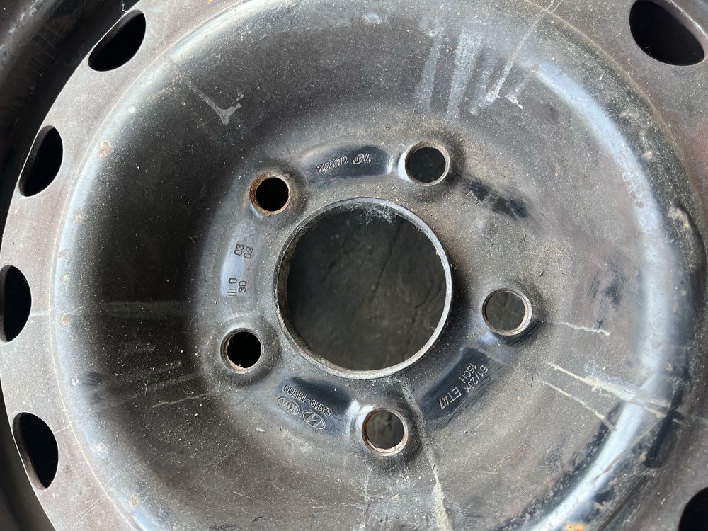2 бр.  железни джанти 15” с гуми 5x114,3 5,5J за Hyundai KIA