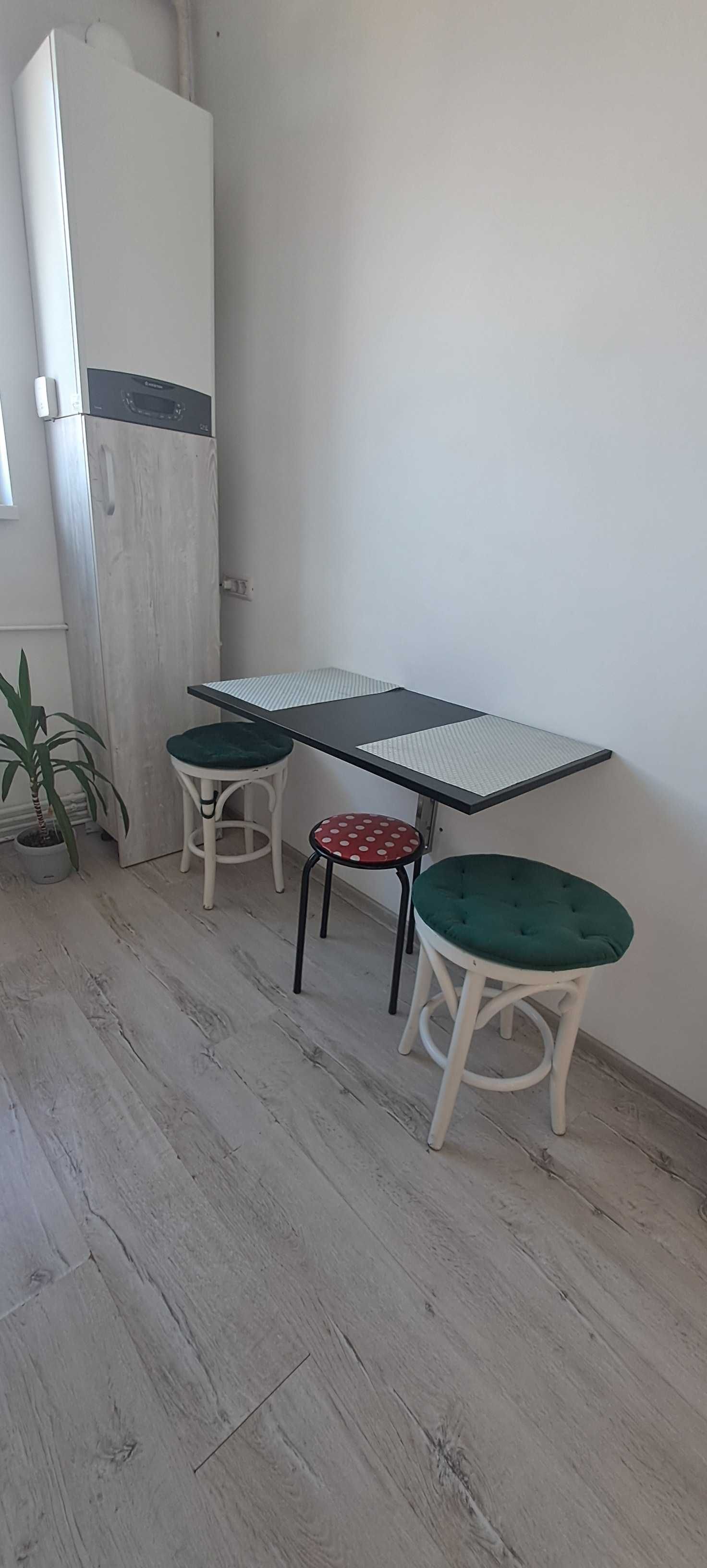 Inchiriez apartament 2 camere CALEA ROMANILOR