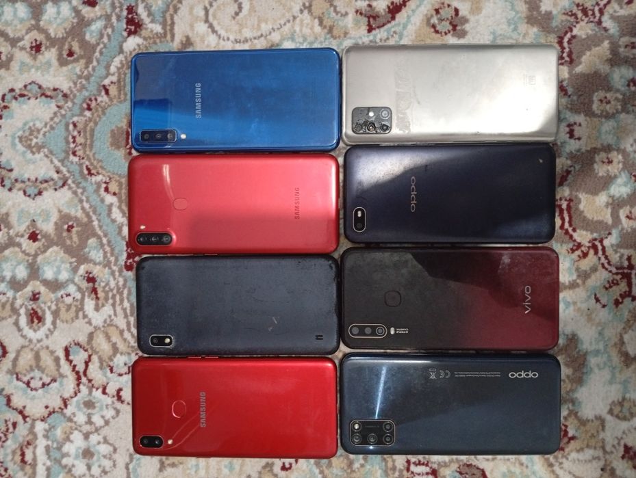 Продам  телефоны