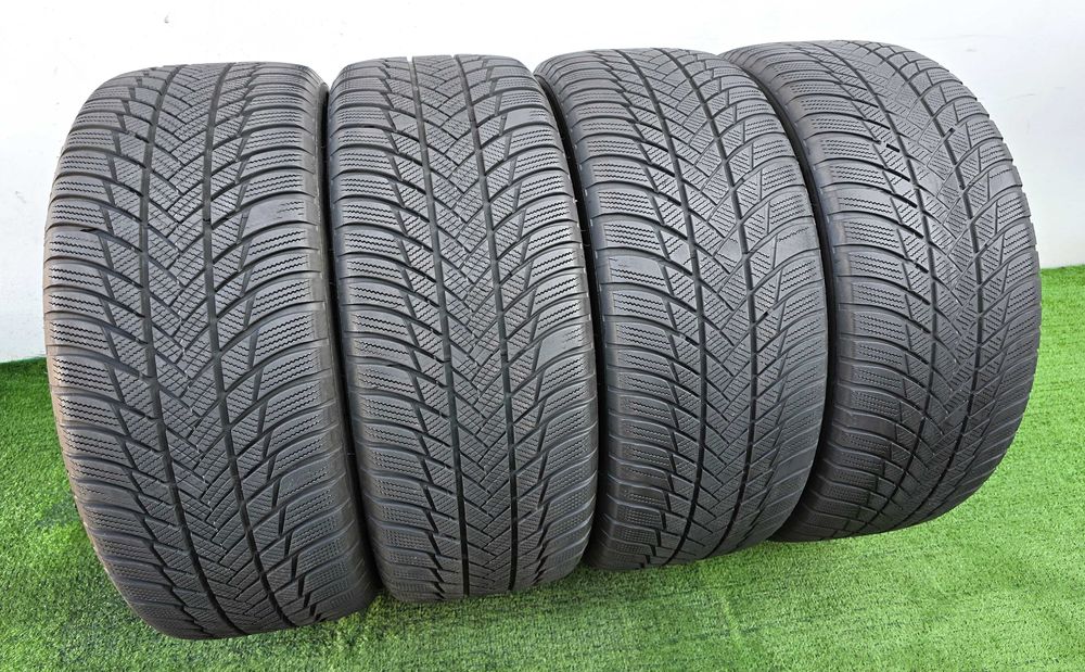 4бр. 235/50/19 BRIDGESTONE Blizzak LM001- зимни