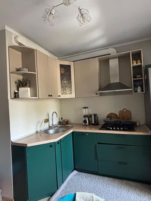 Кухонный гарнитур