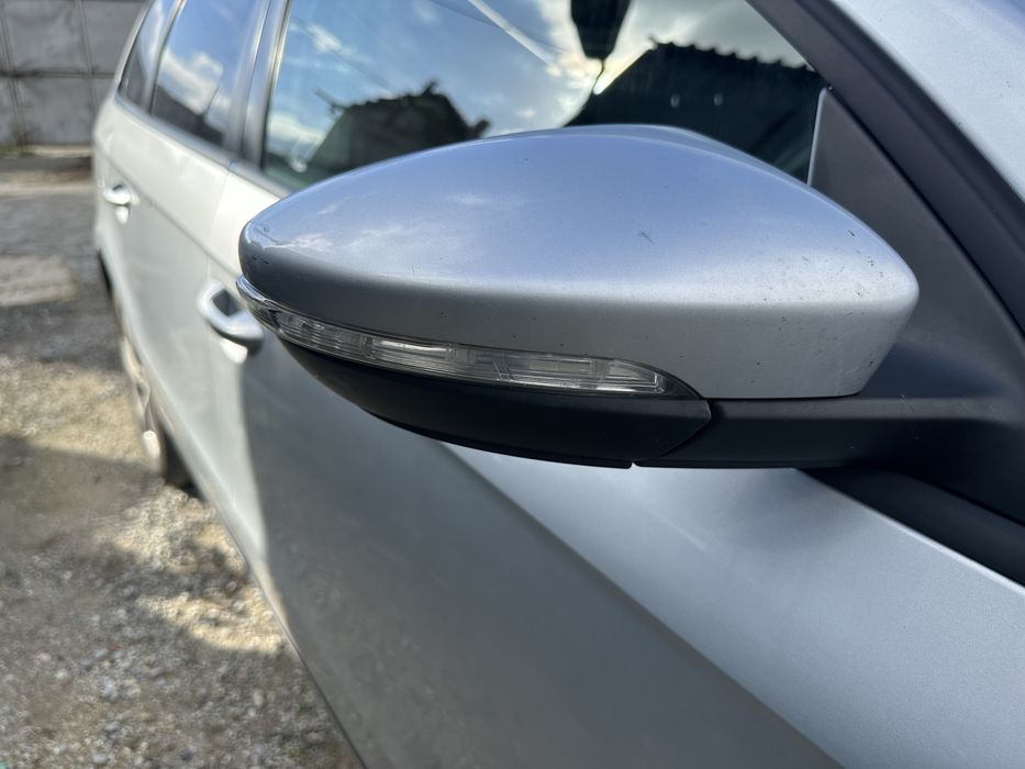 Ляво дясно огледало пасат б7 2012г отлични оригинални