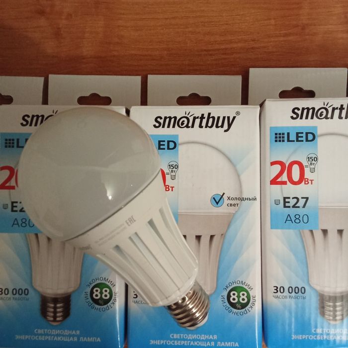 Продам,светодиодные лампочки.