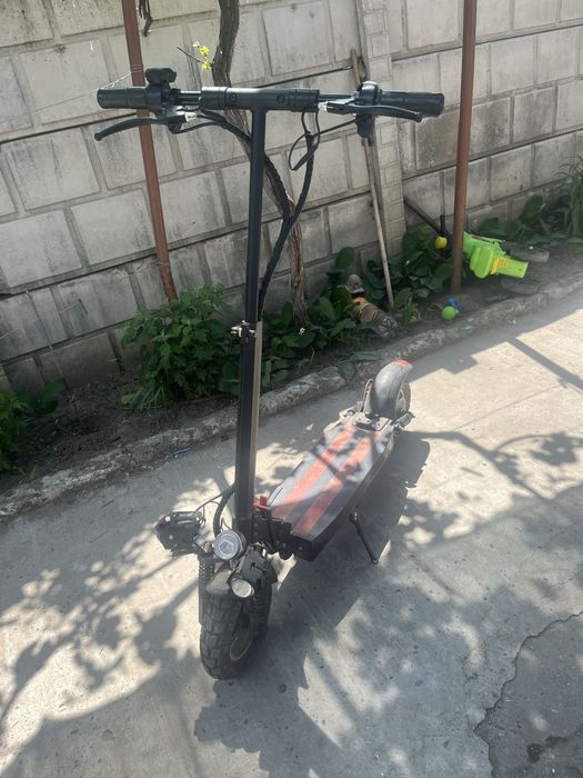 Trotineta de vanzare
