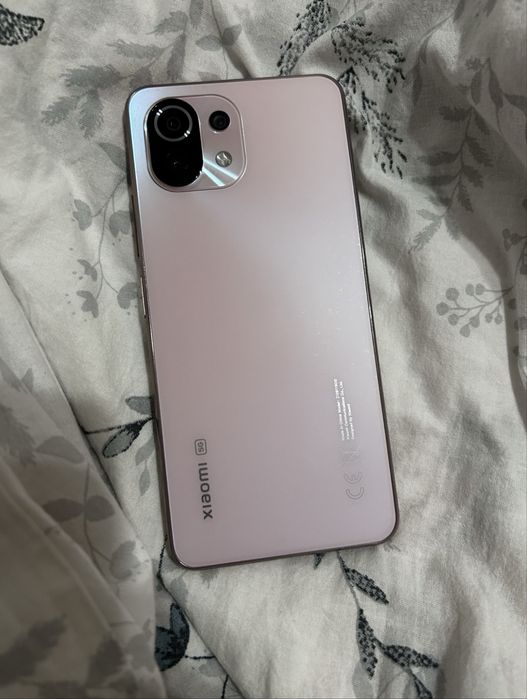 Продам хороший телефон