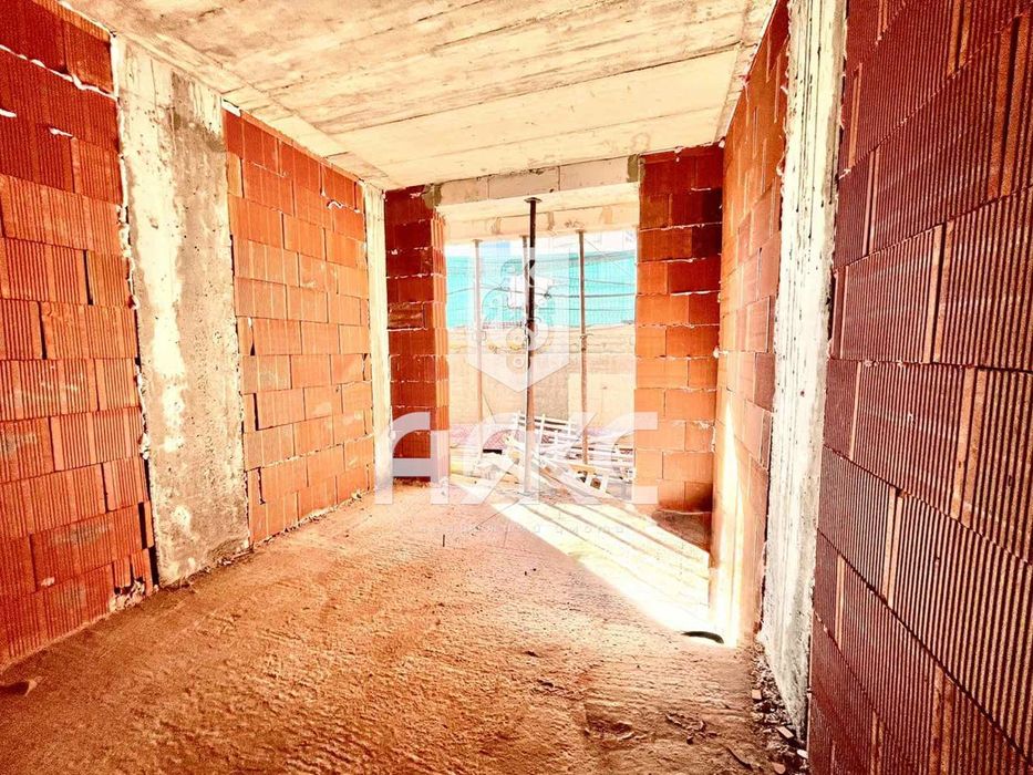 Тристаен апартамент в кв. Горна Баня