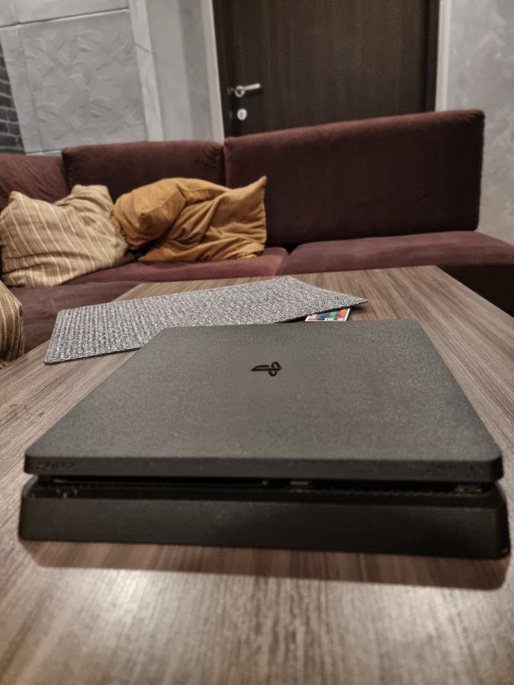 Playstation 4 СПЕШНО