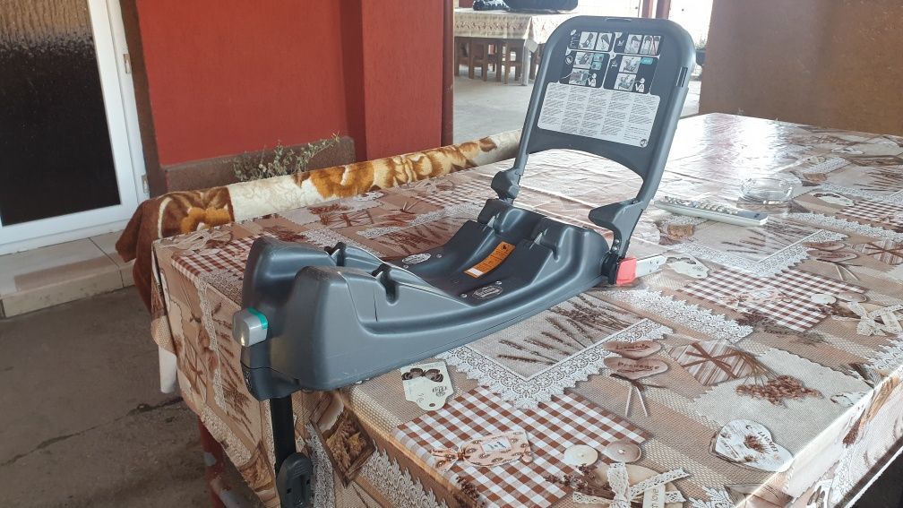 Scaun auto Britax Romer și bază Isofix