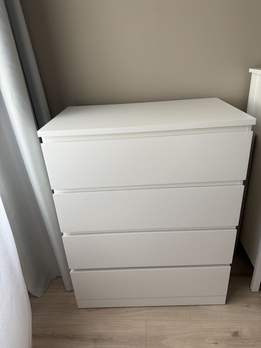 comoda alba Malm