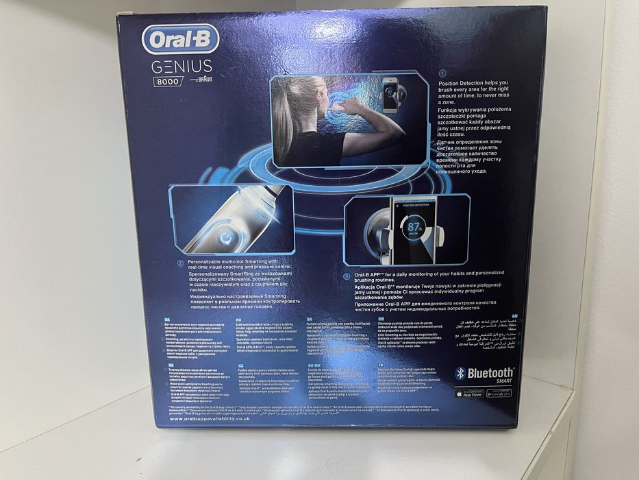 Periuta electrica Oral B Genius 8000
