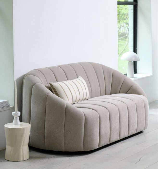 Canapea HUNDIGE Jysk Bej  ca noua