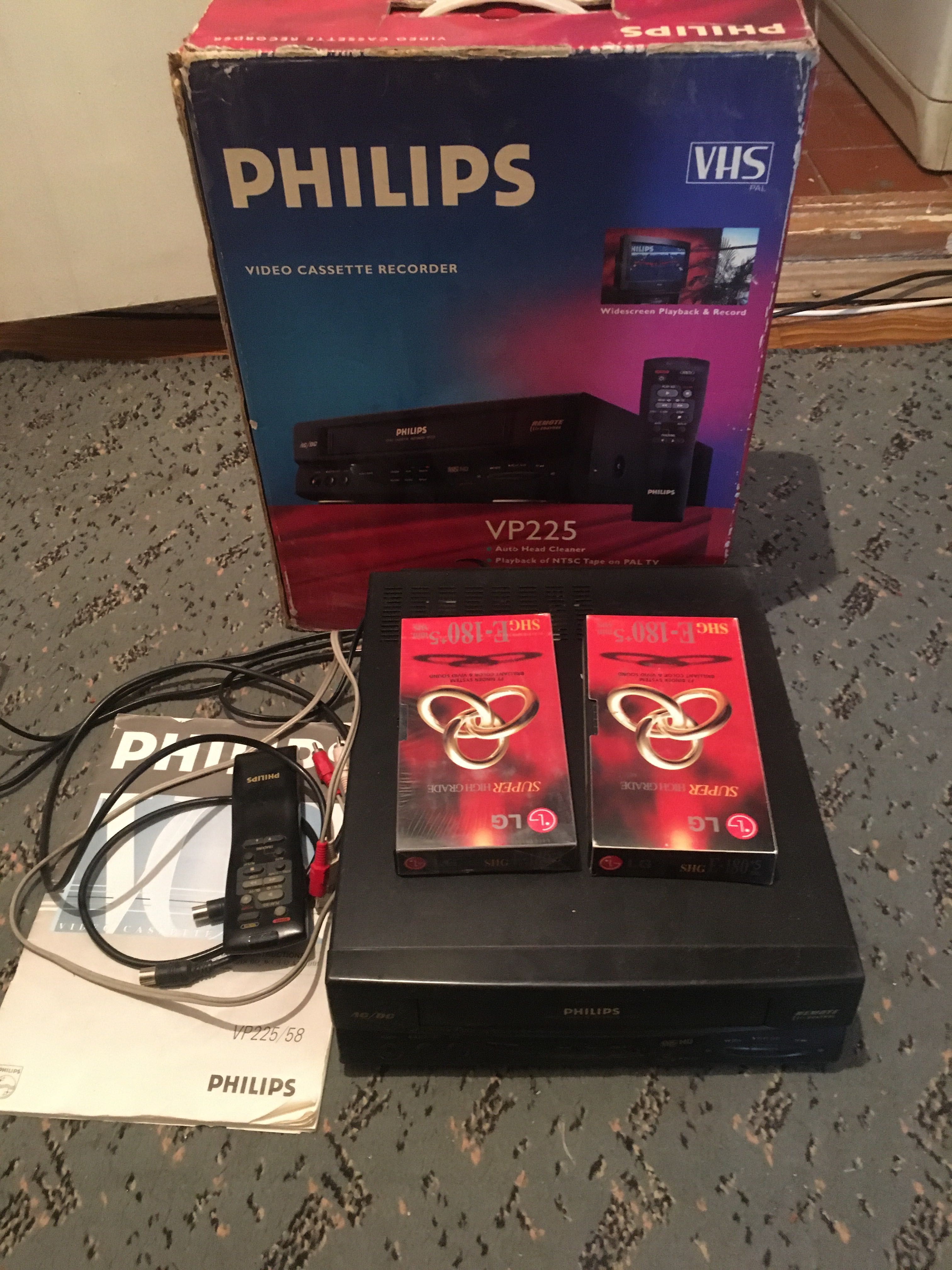 Продам Видик Philips