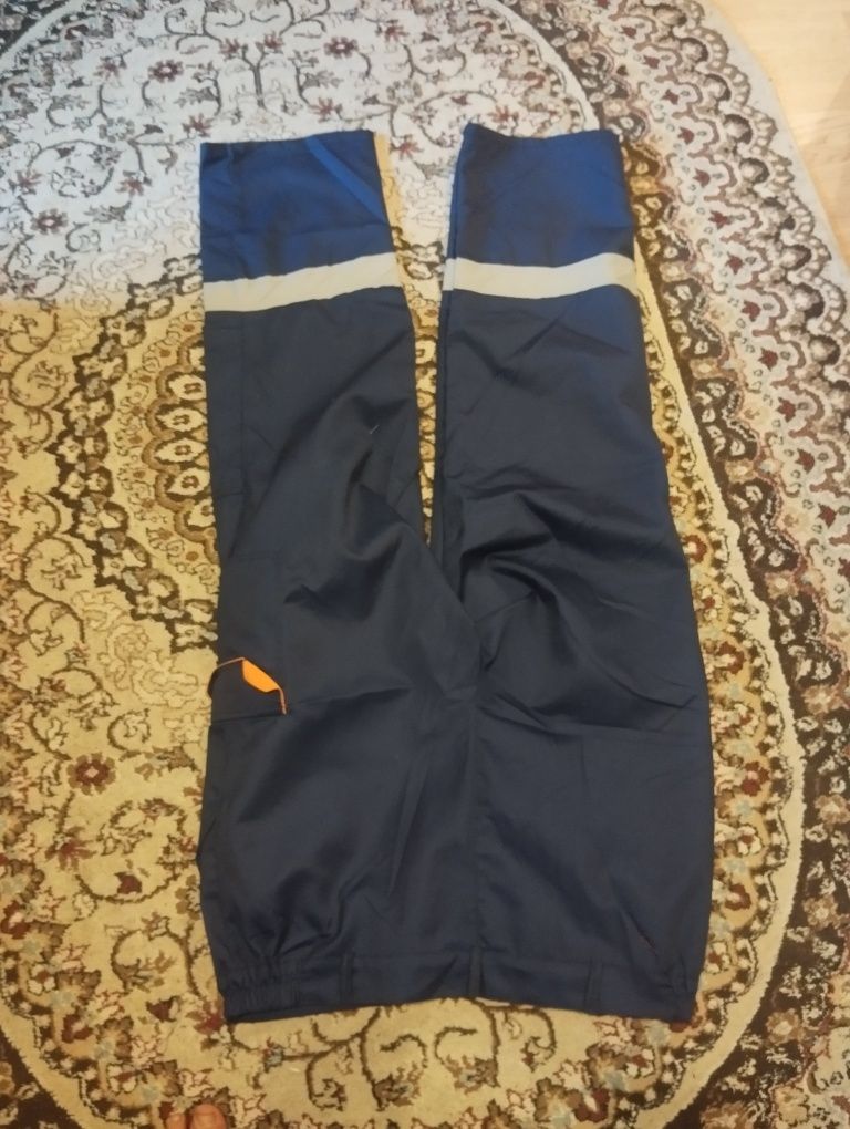 Спец одежда штаны и продам обувь