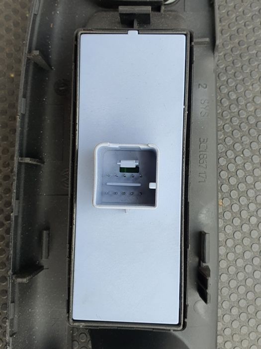 panou comanda geamuri passat b6