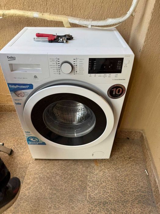 Мебели, пералня Beko и бойлер Eldom – отлично състояние!