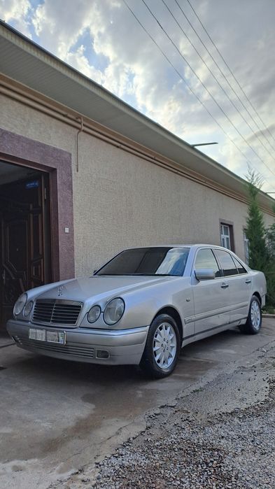 Mersrdesbenz w210