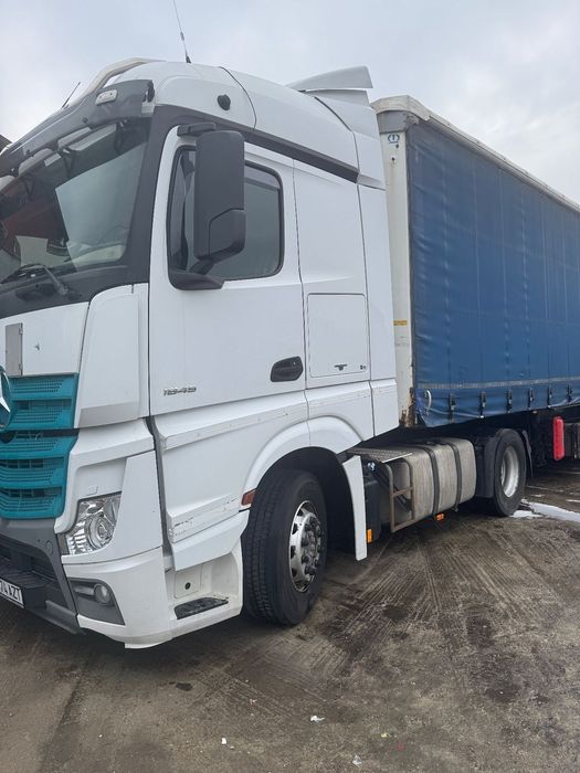 Mercedes-Benz Actros MP4 1845 An 2015 cu Kit Basculare Hyva