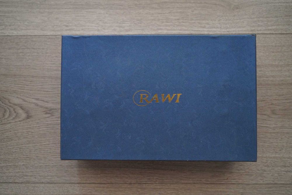 Set cești si farfurii cafea (12 piese).