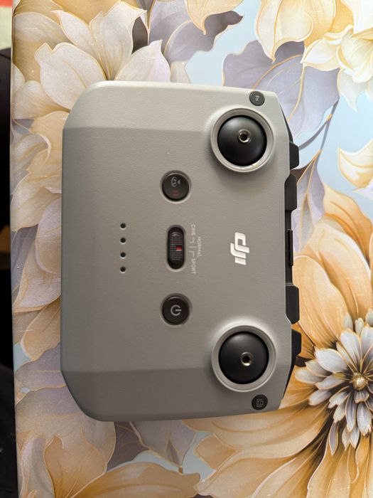 Dronă DJI Mini 4K – stare excelentă + garanție