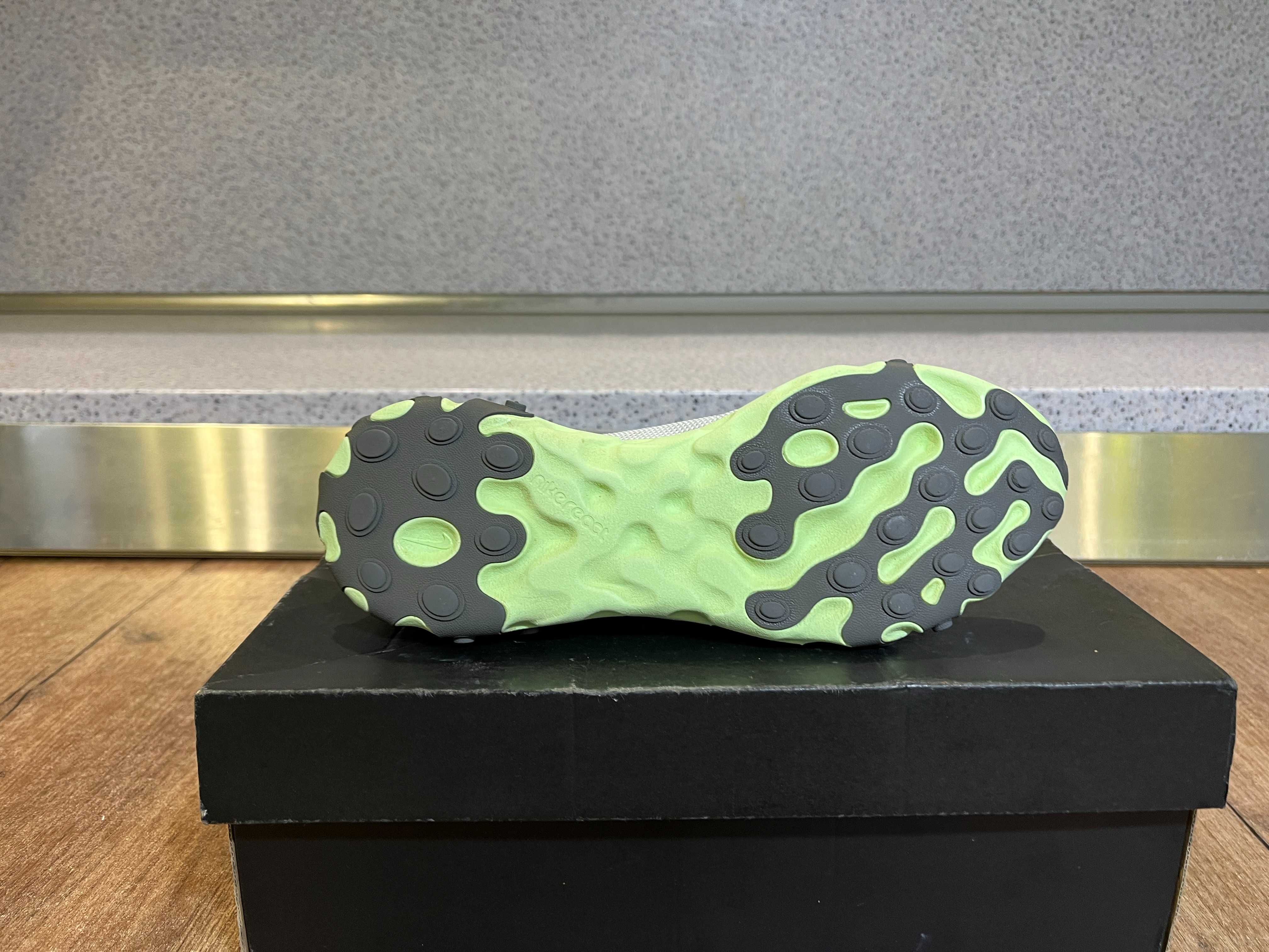 ОРИГИНАЛНИ *** Nike React Element 55 'Barely Volt'