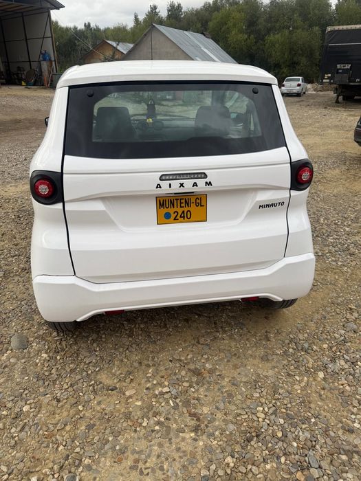 Aixiam miniauto ( masina 16 ani)