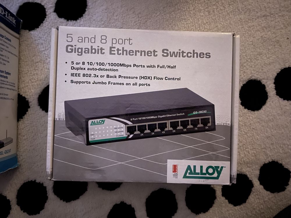 Switch Gigabit 8 porturi 10-1000 Mbps Alloy 08DXI