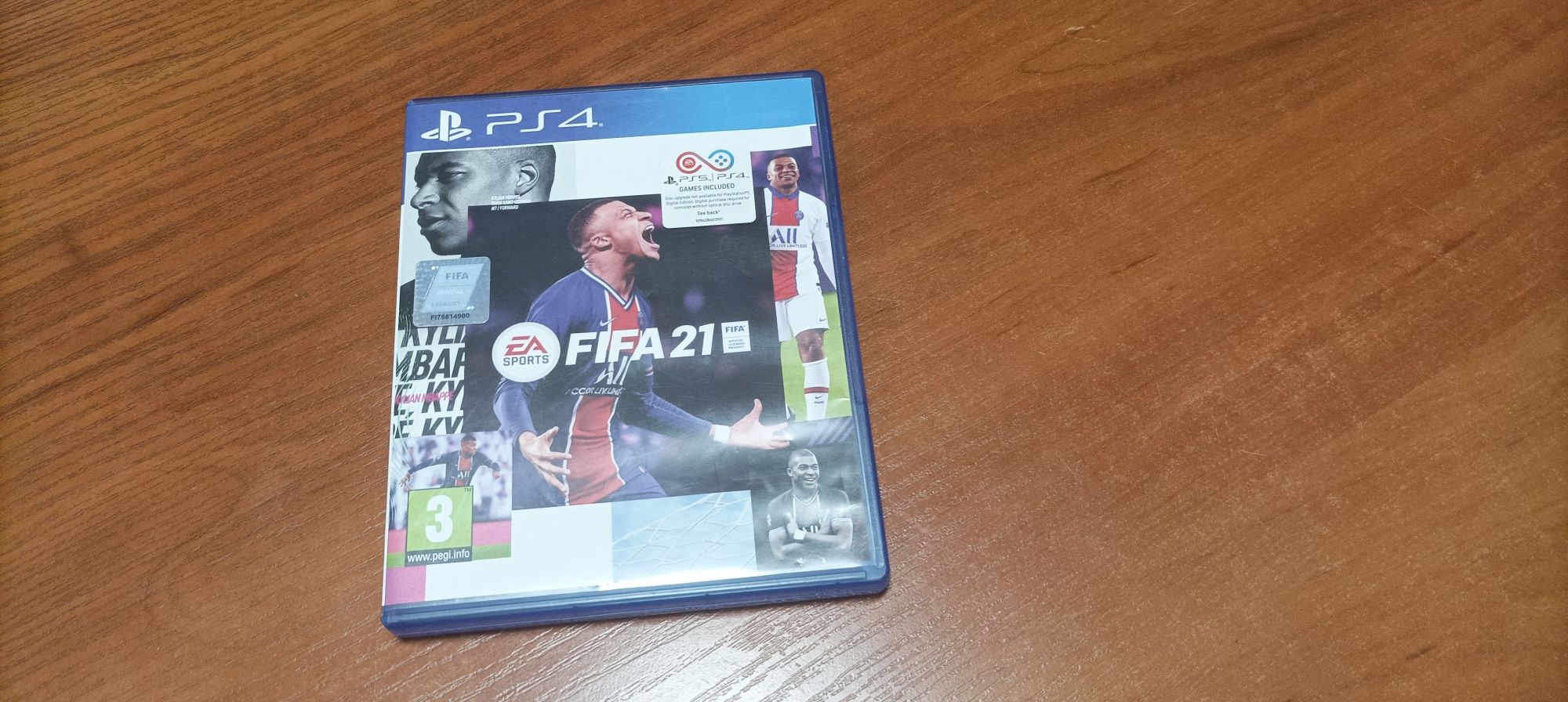 Playstation 4 + fifa 2021-2023 + mortal combat 11