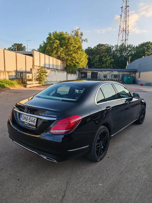Mercedes-Benz C 350e Plug-in Hybrid | 279 CP| An 2016 | EURO 6