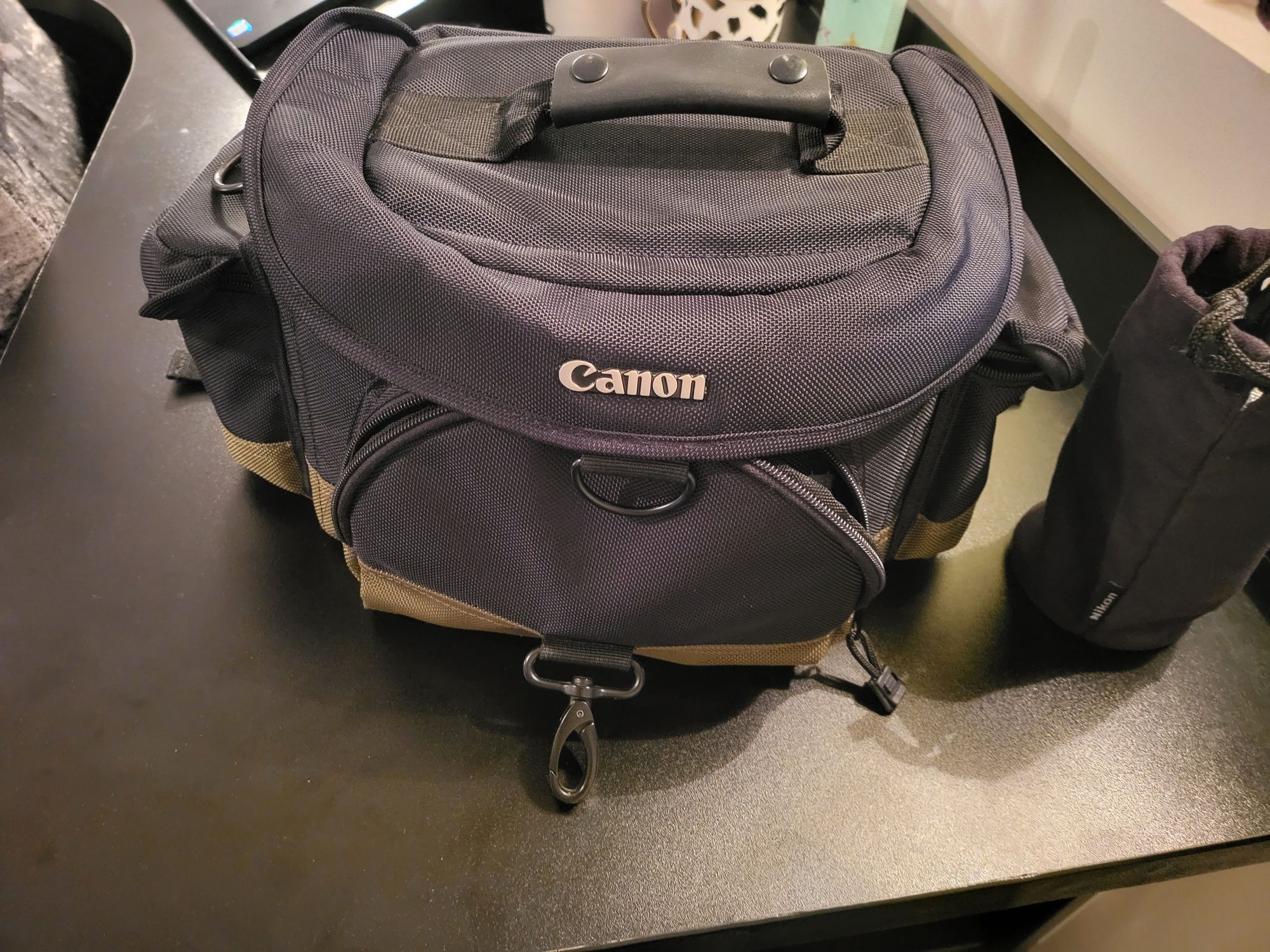 Geanta /rucsac  dslr canon 10EG