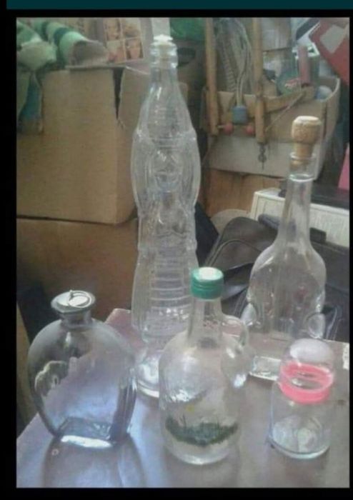 Postament pentru sticlee