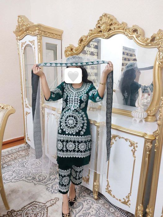 Продам ансамбль для невест