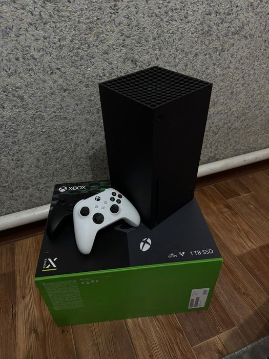 Xbox series x 1 геймпад+1 геймпад