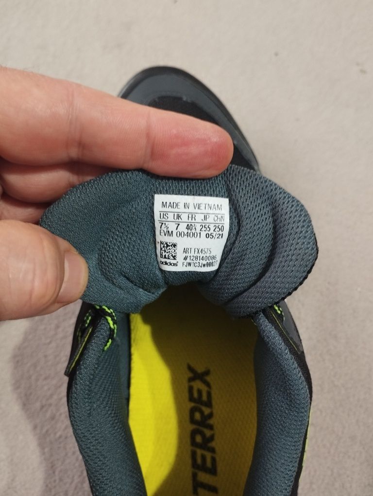 Pantofi sport Adidas Terrex  bărbați Ax3,măr 40 2/3