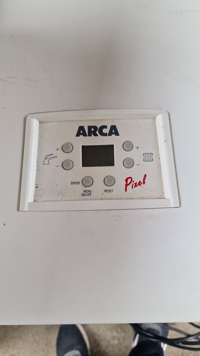 Vând centrala pe gaz