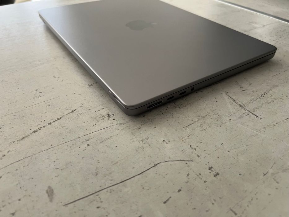 MacBook Pro 14" M1 PRO 8-CPU, 14-GPU, 16RAM, 512SSD